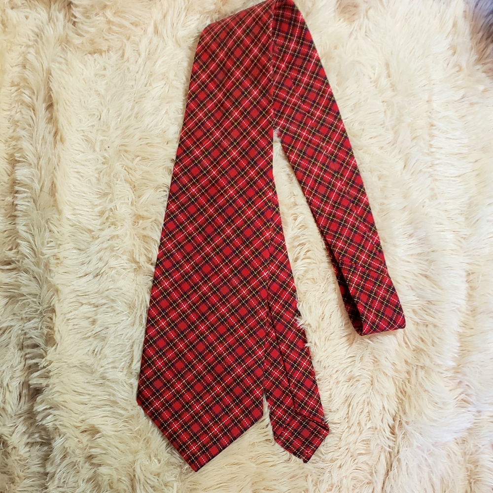 Classic Red Plaid Unisex Tie